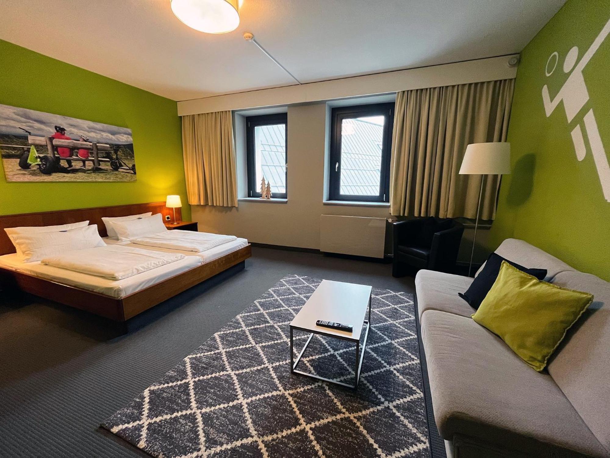 K1 Sporthotel - Bike & Ski Inklusive Hotel Oberwiesenthal Buitenkant foto
