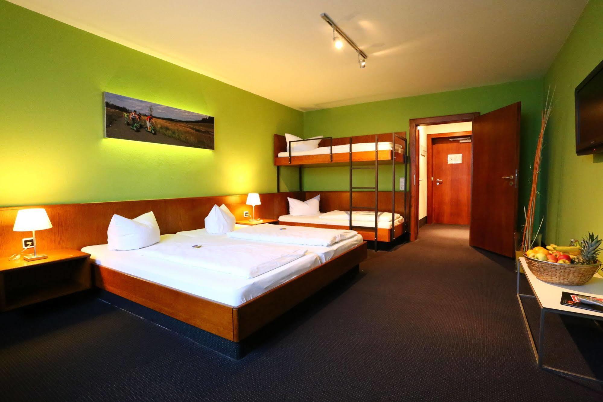 K1 Sporthotel - Bike & Ski Inklusive Hotel Oberwiesenthal Buitenkant foto